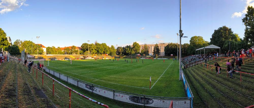 Hans-Zoschke-Stadion: VfB Fortuna Biesdorf – SV Lichtenberg 47