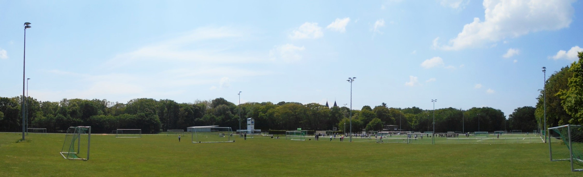 Bezirkssportanlage Franzsches Feld: Braunschweiger SC Acosta – SV Teutonia Groß Lefferde