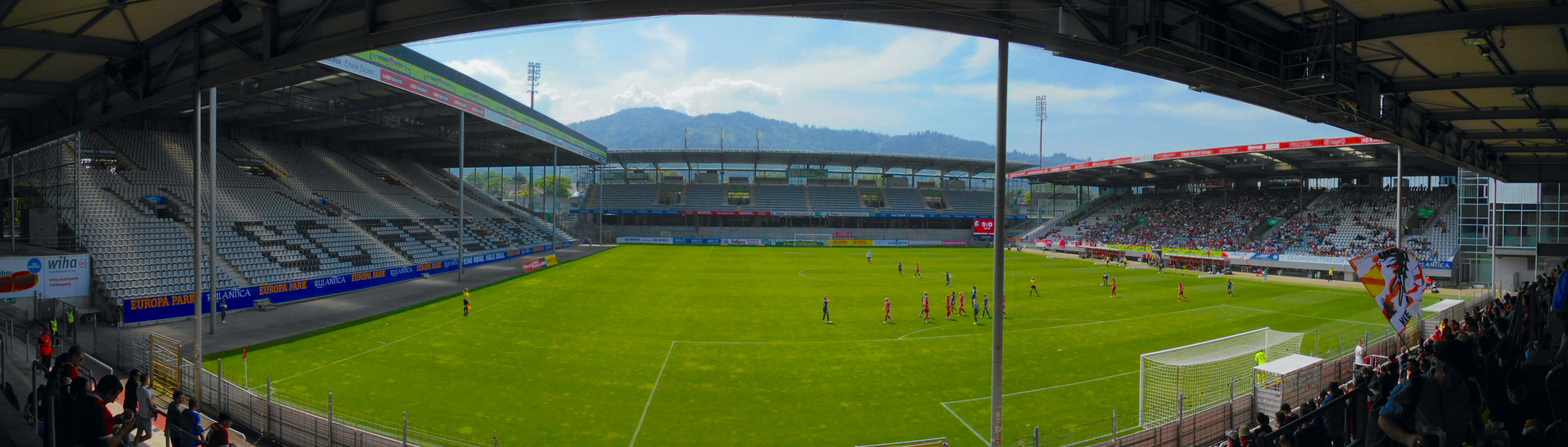 Dreisamstadion: SC Freiburg – 1. FC Köln