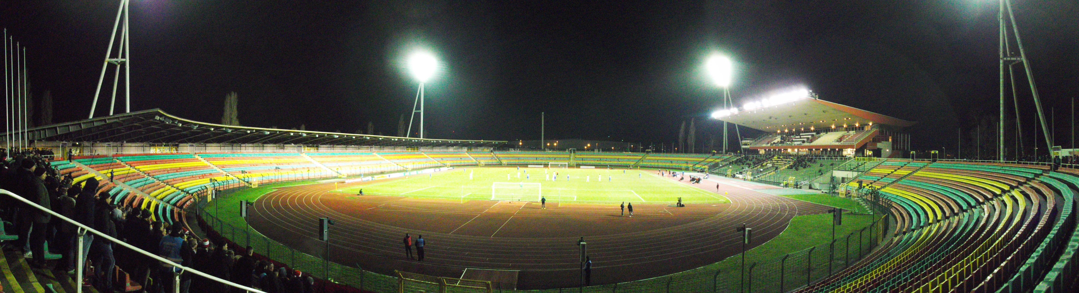 F.-L.-Jahn-Sportpark: VSG Altglienicke – FC Energie Cottbus