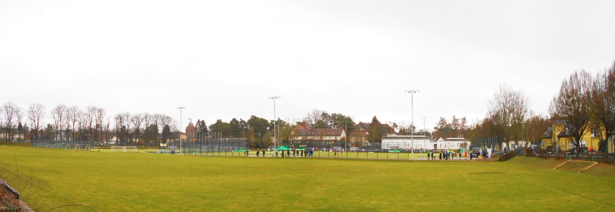 Hubertussportplatz: Berliner SC – TuS Makkabi Berlin