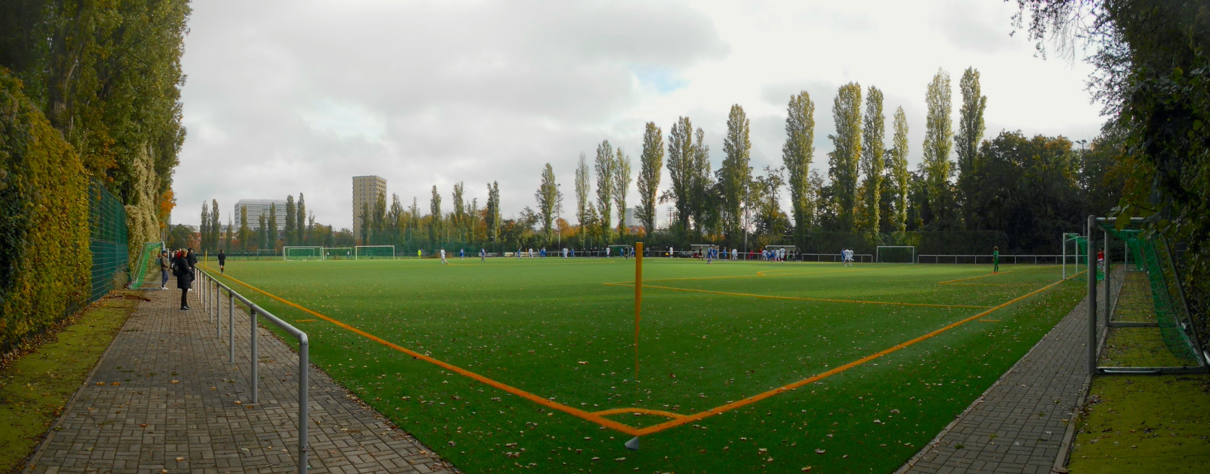 Jana-Lange-Platz: Berliner AK – FC Energie Cottbus