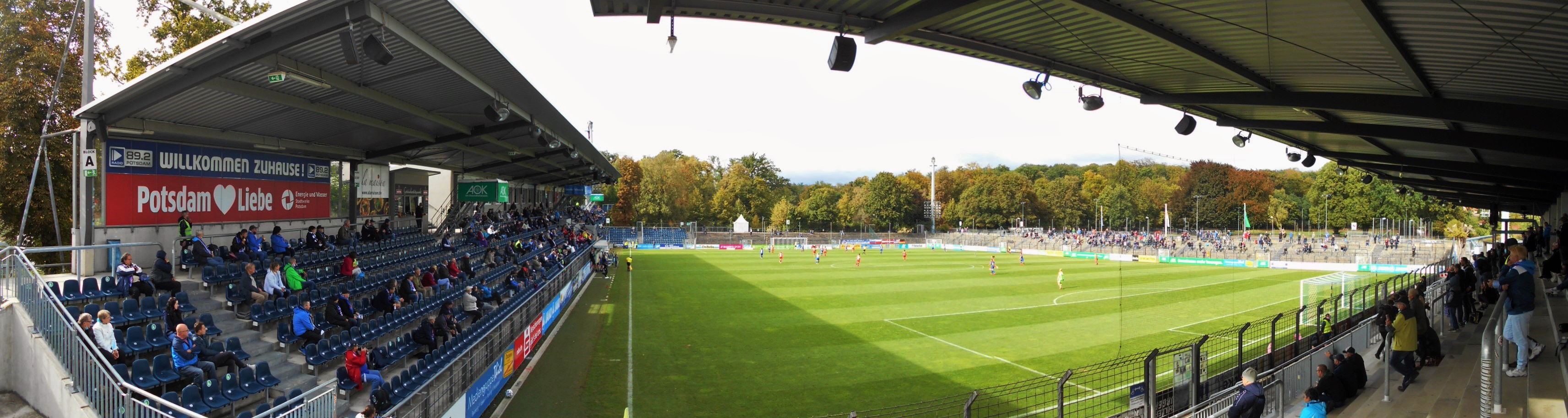 Karl-Liebknecht-Stadion: 1. FFC Turbine Potsdam – TSV Bayer 04 Leverkusen