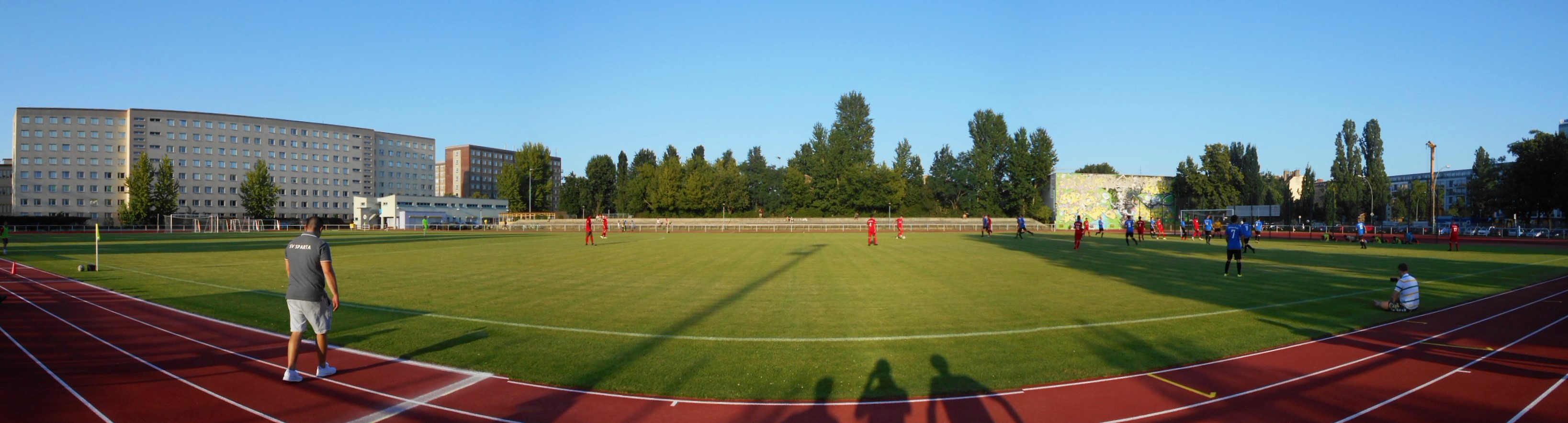 Laskersportplatz: Friedrichshainer SV Berolina Stralau 1901 – SV Sparta Lichtenberg