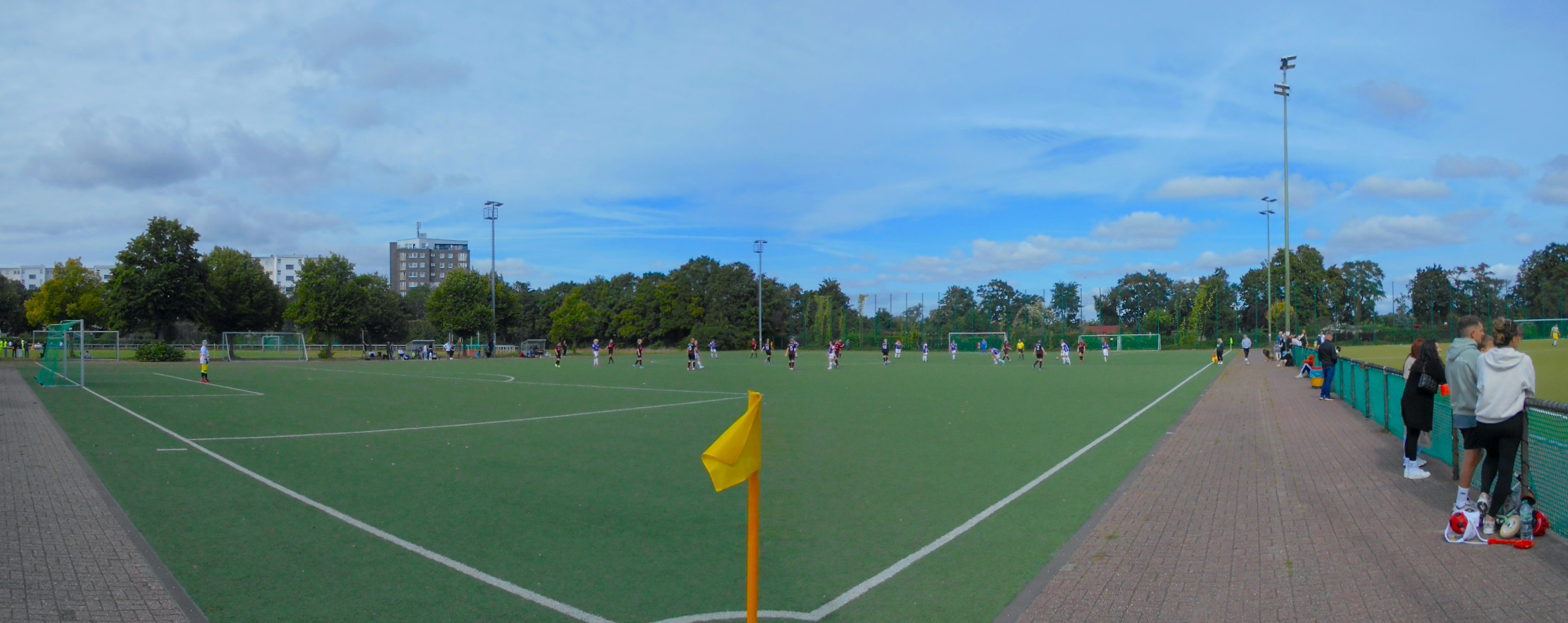 Sportanlage Vorarlberger Damm: 1. FC Schöneberg – Berliner TSC