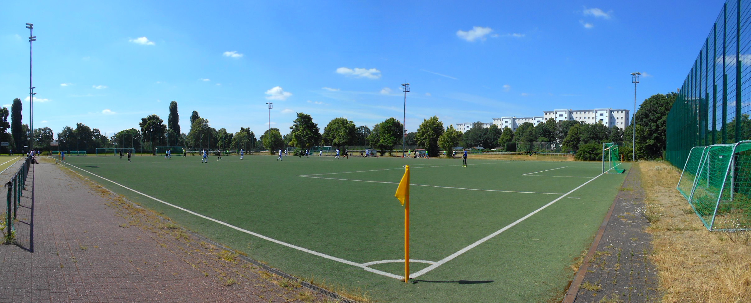 Sportanlage Vorarlberger Damm: 1. FC Schöneberg II – SG Blau-Weiß Friedrichshain