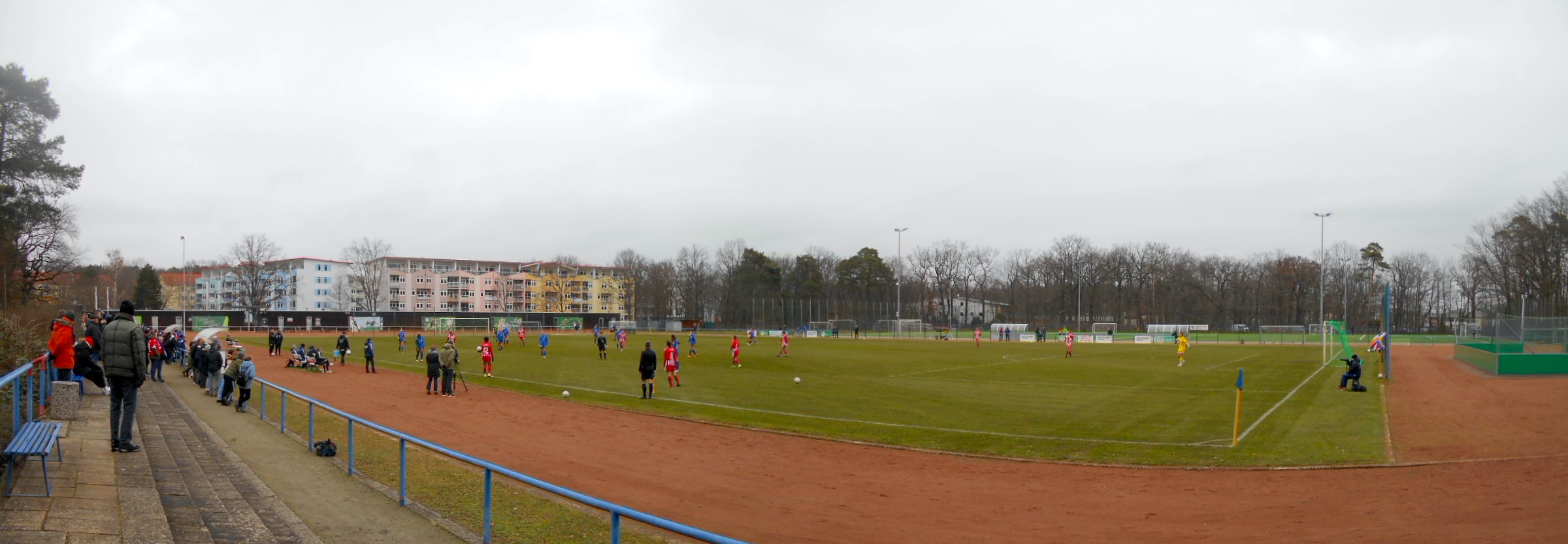 Sportforum Waldstadt: 1. FFC Turbine Potsdam – 1. FC Union Berlin