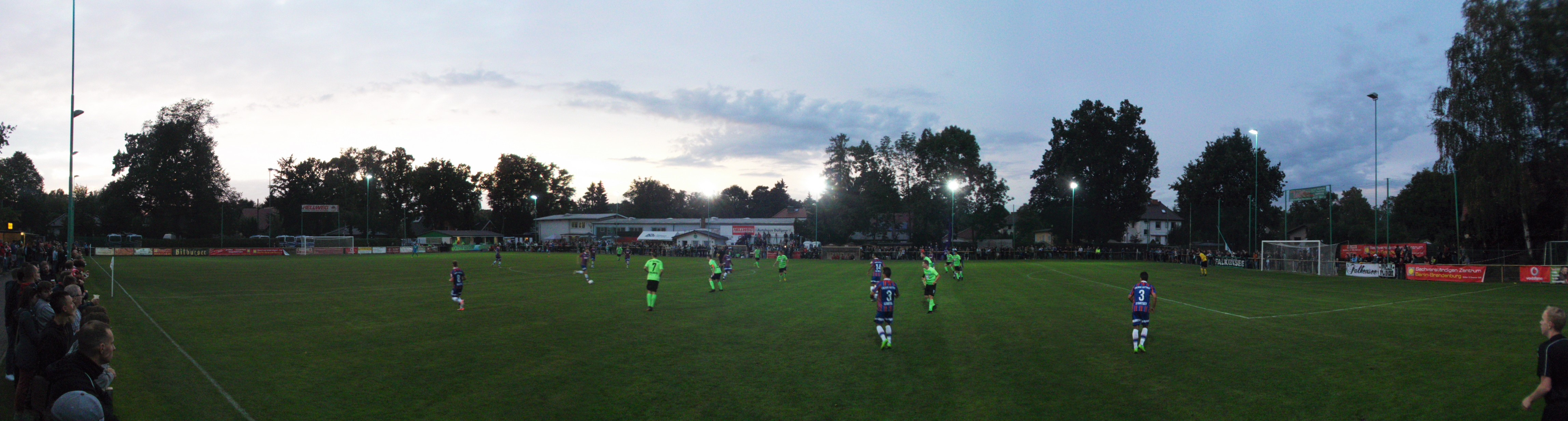 Sportplatz Leistikowstraße: SV Falkensee-Finkenkrug – FC Energie Cottbus
