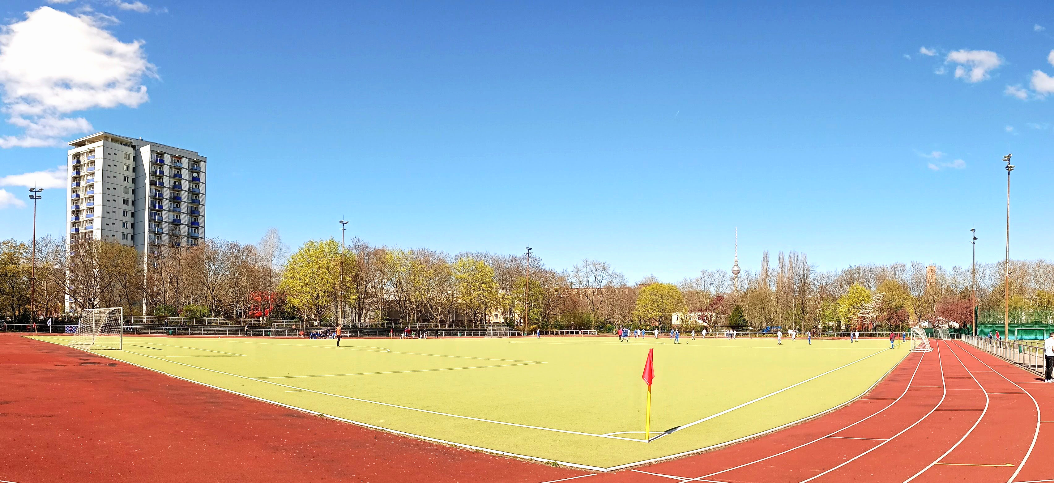 Sportplatz Lobeckstraße: SG Blau-Weiß Friedrichshain – ASV Berlin