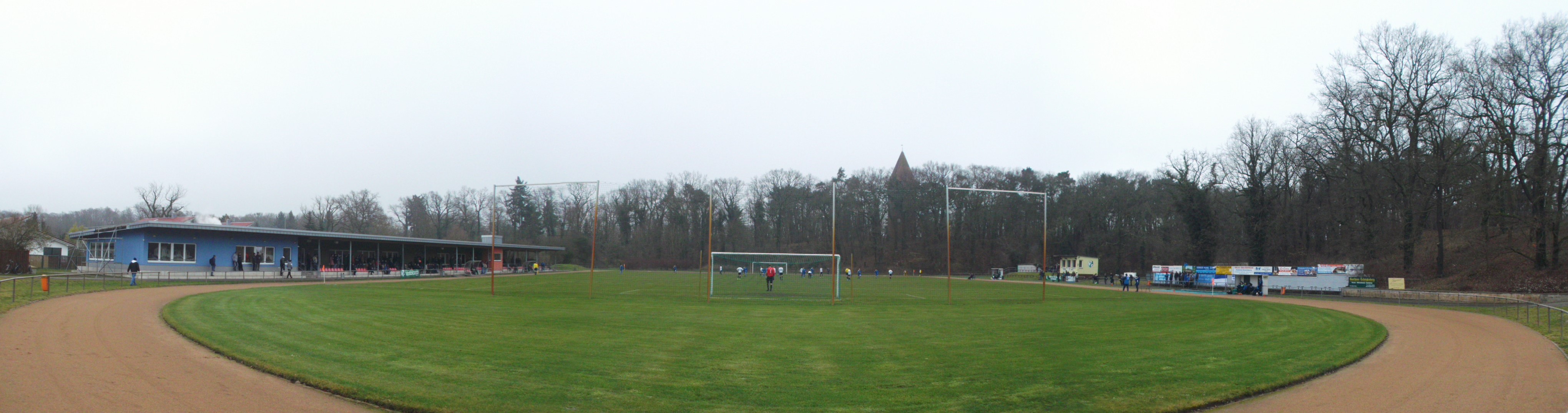 Sportstätte Völkerfreundschaft: SV Grün-Weiß Lübben – FC Stahl Brandenburg