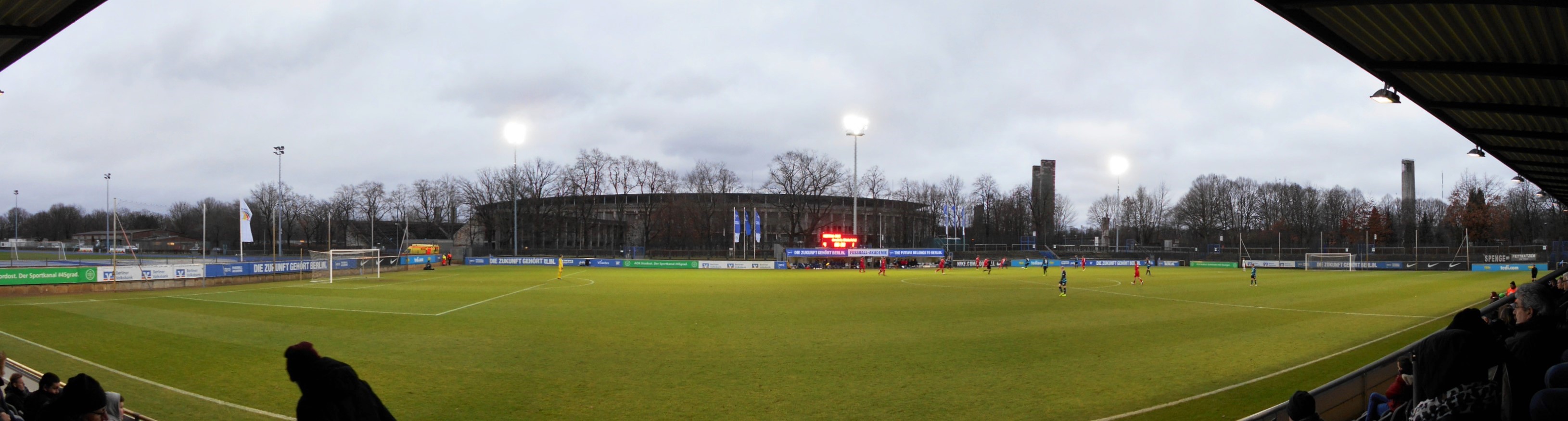 Stadion am Wurfplatz: Hertha Berliner SC – DSC Arminia Bielefeld