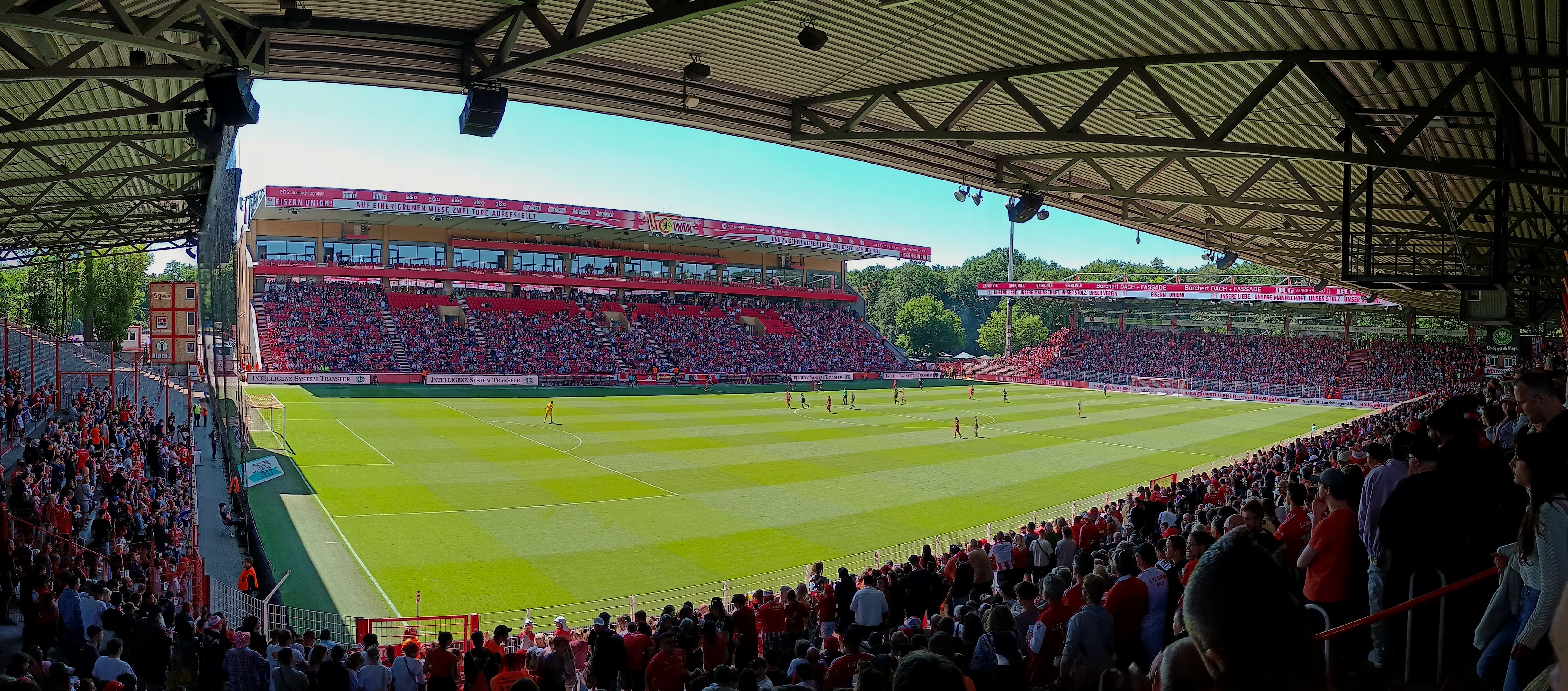 Stadion An der Alten Försterei: 1. FC Union Berlin – SV Henstedt-Ulzburg