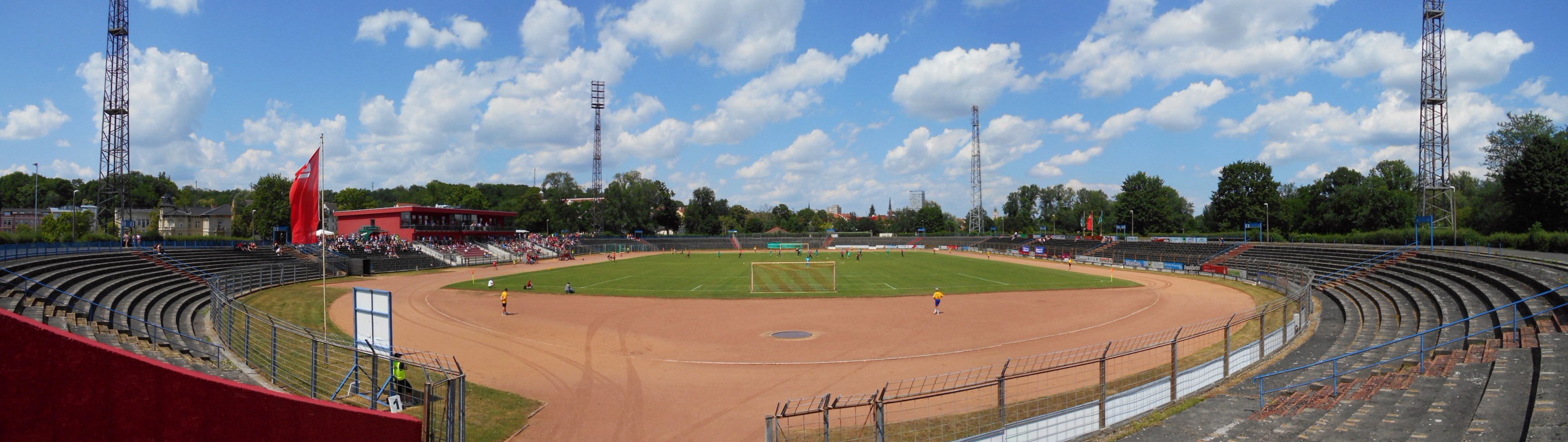Stadion der Freundschaft: FC Union Frankfurt – FC Energie Cottbus