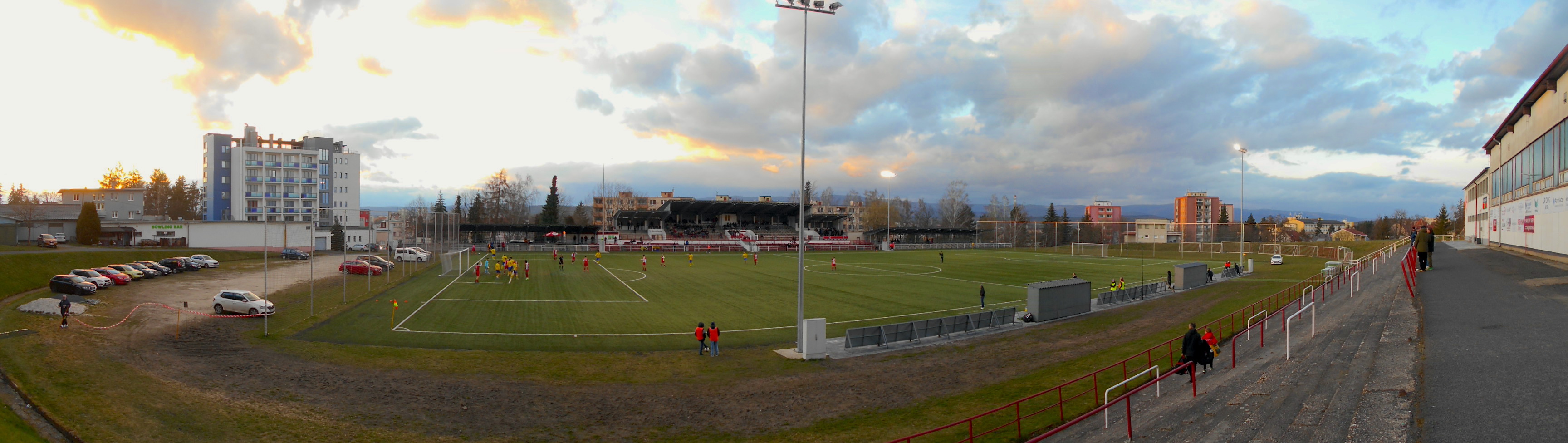Stadion Drahovice: FC Slavia Karlovy Vary – FC Písek