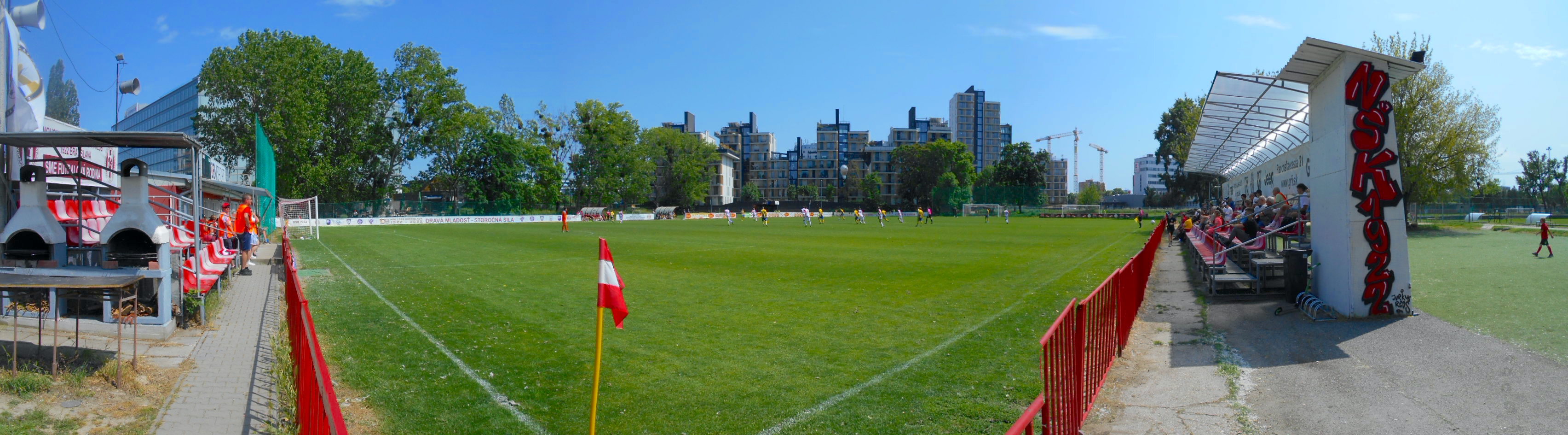 Štadión pri Kuchajde: Novomestský ŠK 1922 Bratislava – OFK Dunajská Lužná