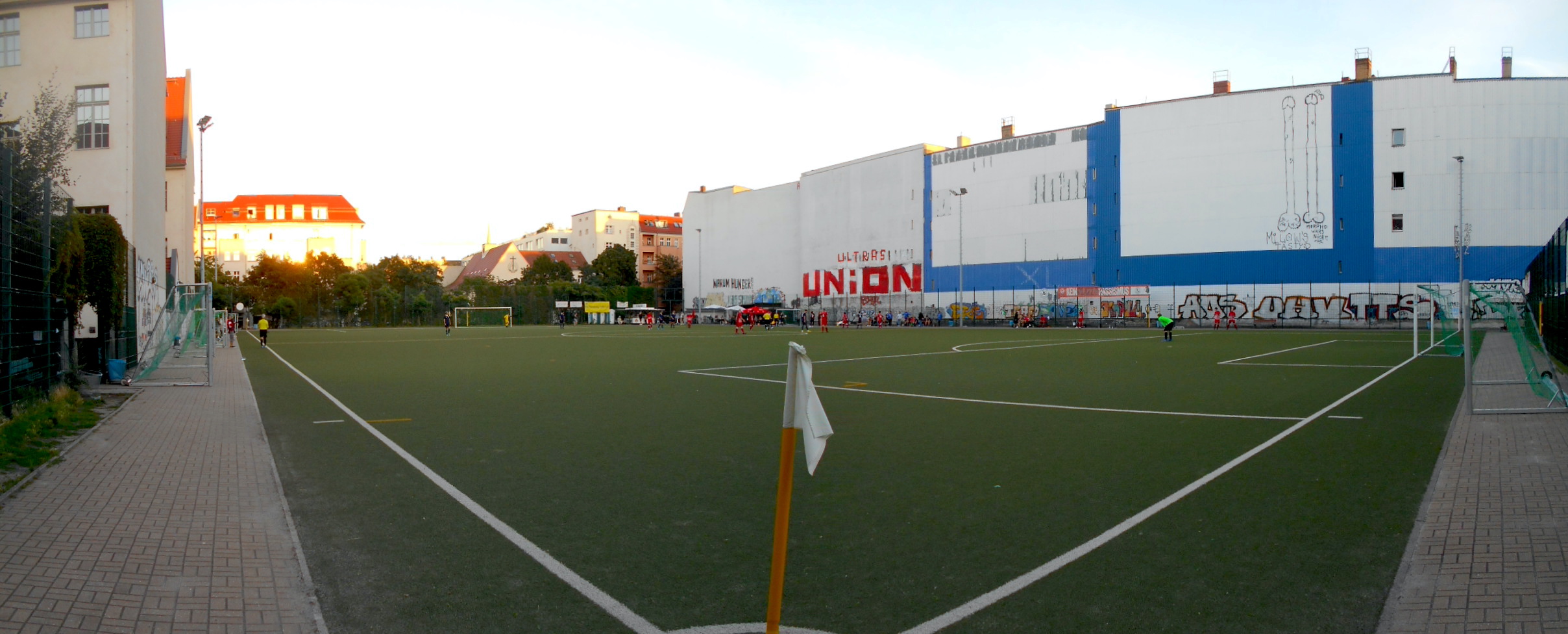 Tesch-Sportplatz: Weißenseer FC – Pfeffersport Berlin