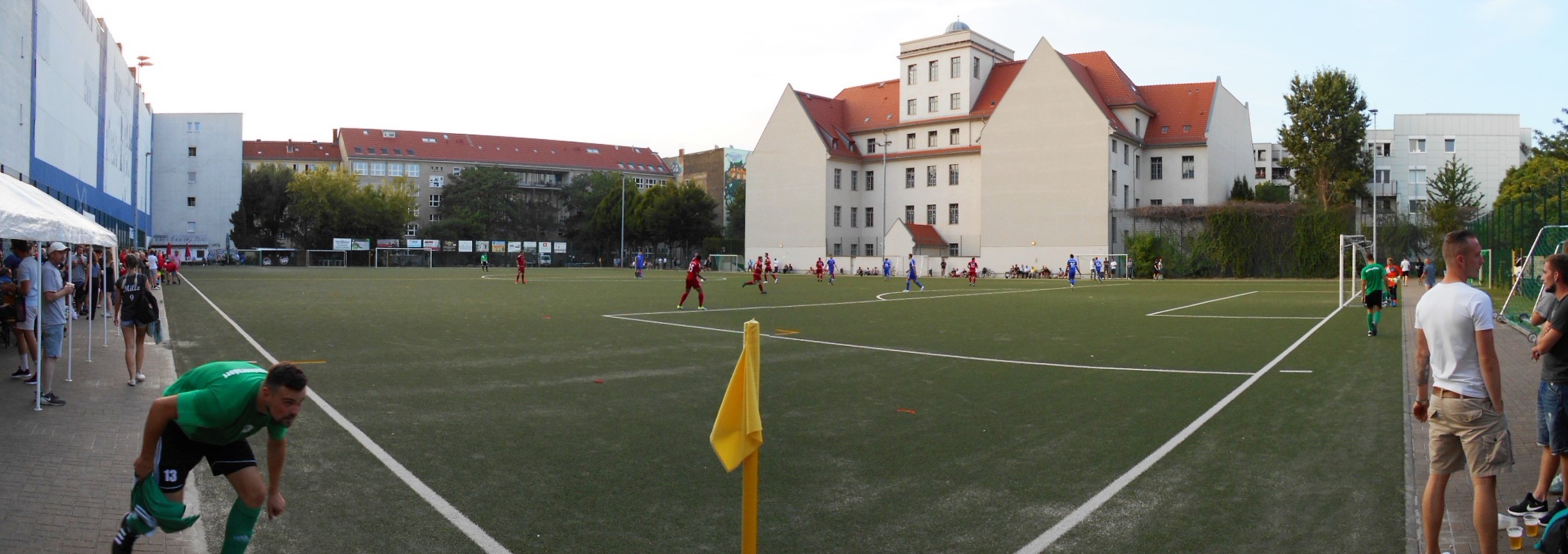 Tesch-Sportplatz: Weißenseer FC – SV Buchholz