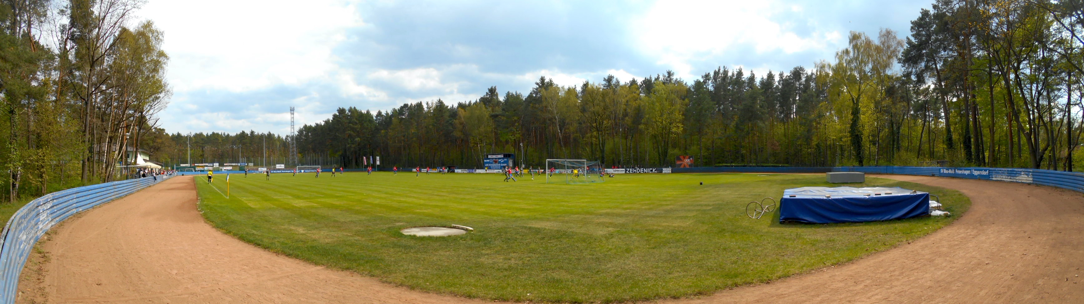 Waldsportplatz: SV Blau-Weiß Petershagen-Eggersdorf – SV Zehdenick 1920